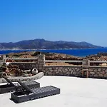 Semesterbostad Ataraxia- Stonebuilt And