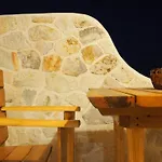 Semesterbostad Ataraxia- Stonebuilt And
