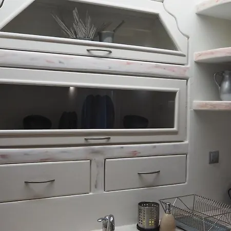 Ataraxia- Stonebuilt And Feriehus *